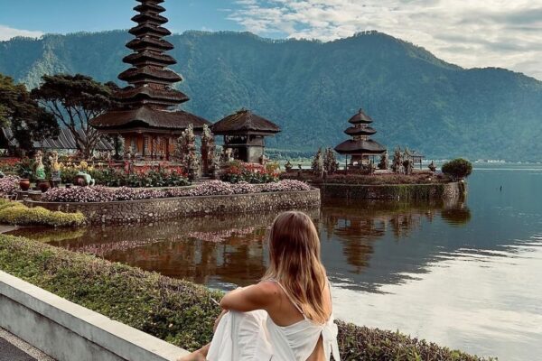 Ulun Danu Temple Tour