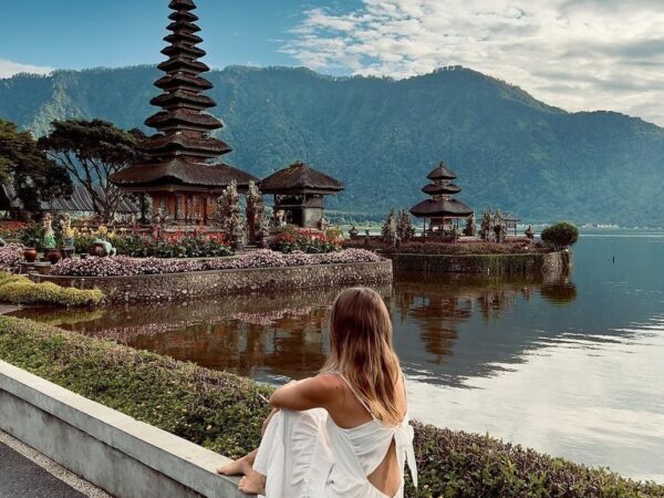 Ulun Danu Temple Tour