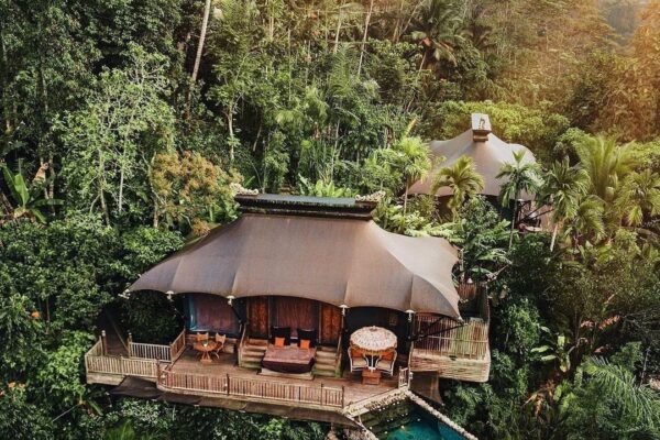 Bali Honeymoon Ultra Luxury 8 Nights / 9 Days Bali Honeymoon Tour